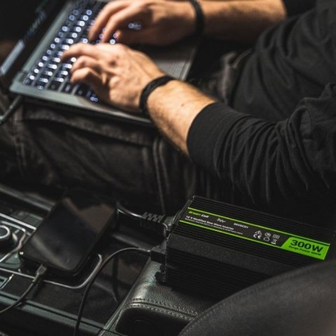 Green Cell Przetwornica napięcia Inwerter 12V 2000W/4000W