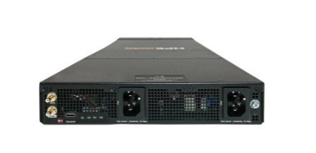 Hewlett Packard Enterprise Przełącznik półszerokości H-series SN8325H z 18 portami SFP28 25GbE oraz 4 portami QSFP28 100GbE (zasilanie od strony złączy)