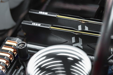 GOODRAM Pamięć DDR5 IRDM 16GB(1*16GB)/8000 CL36 czarna
