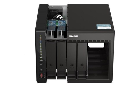 QNAP Serwer NAS TS-453E-8G 4-bay desktop Intel Celeron 2GHz
